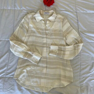 Frame shirt in bone and blanc silk shirt